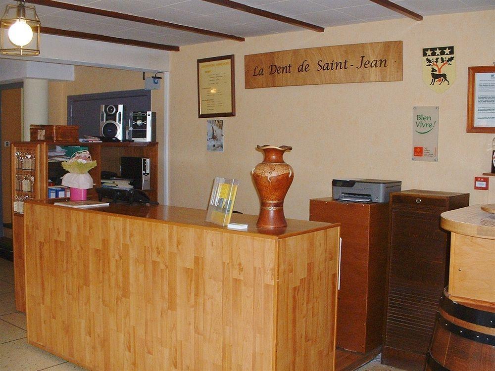 La Dent De Saint Jean Hotel Brusque Zewnętrze zdjęcie